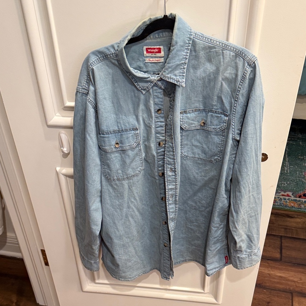 Wrangler Classic Light Blue Denim Shirt